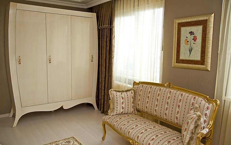 Grand Atakum Hotel