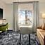 Fairfield by Marriott Inn & Suites Kansas City at The Legends