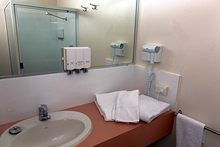 White Lace Motor Inn