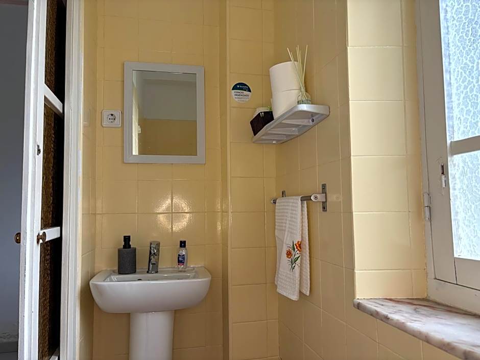 La Casa Verde Albergue - Solo Peregrinos