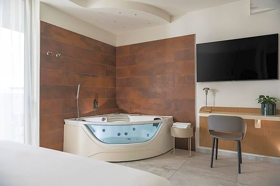 Hotel Aria
