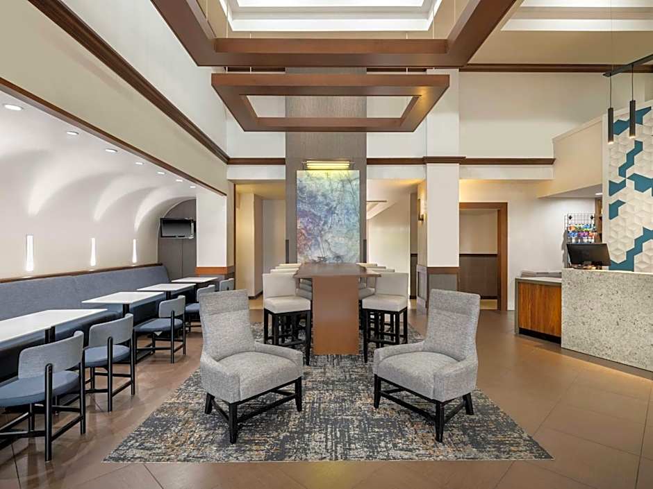 Hyatt Place Tampa Busch Gardens