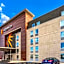 La Quinta Inn & Suites by Wyndham Lubbock West Medical Center