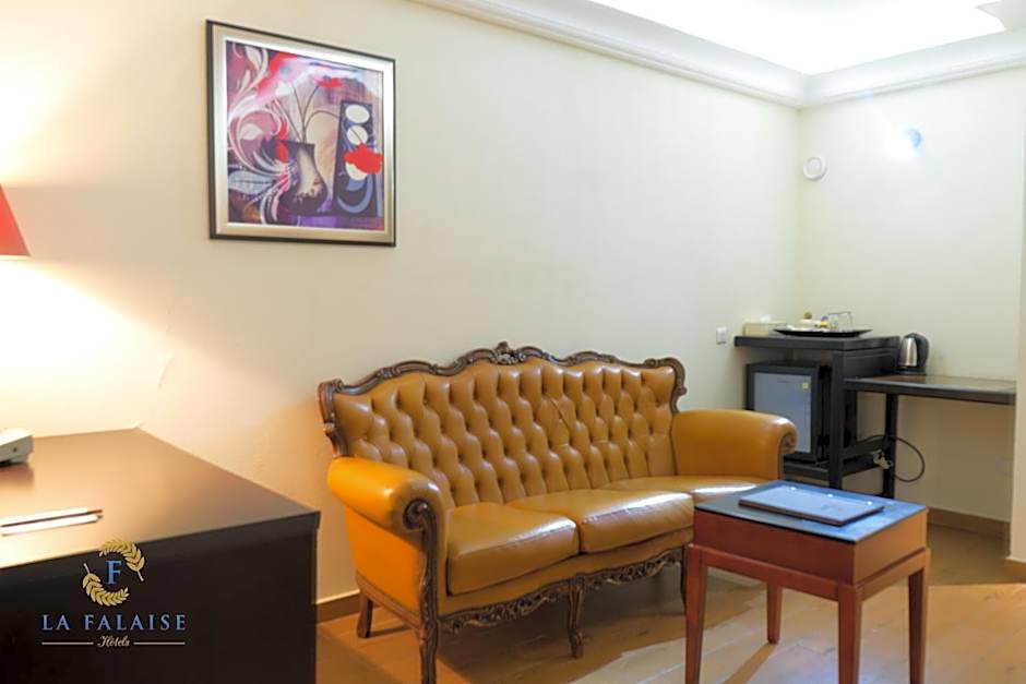 Hotel Résidence La Falaise