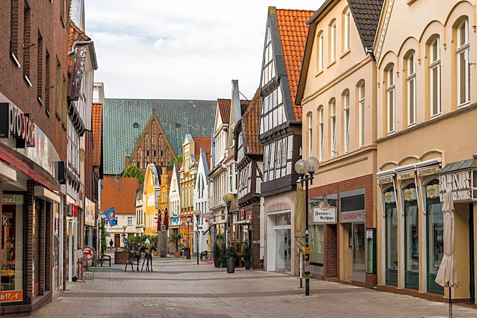 Thöles*** Am Allerpark Verden