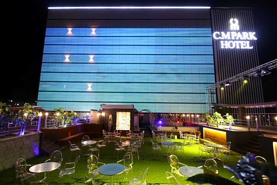 CM Park Hotel