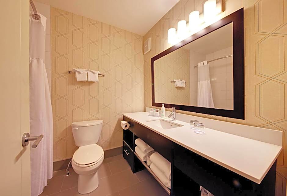 Coast Kamloops Hotel & Conference Centre