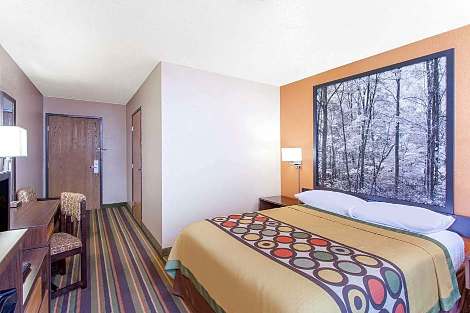 Super 8 by Wyndham Norton VA