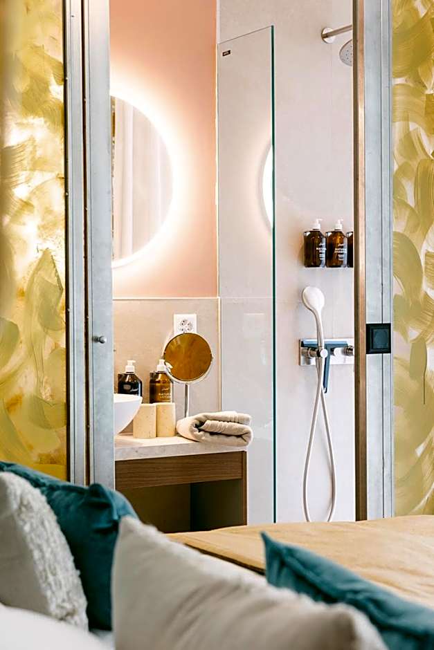 Face D'or Luxury Serviced Apartments