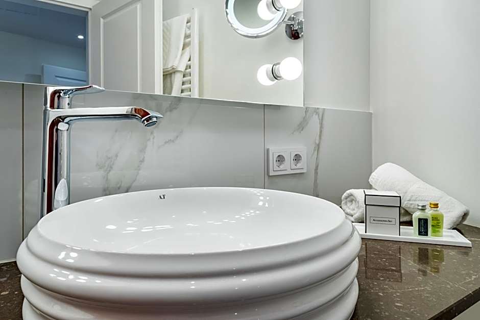 Theaterhotel & Suites Wien