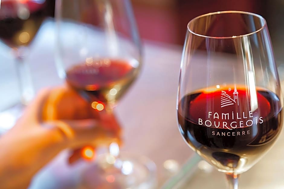 Hôtel Restaurant Famille Bourgeois "La Cote des Monts Damnés"