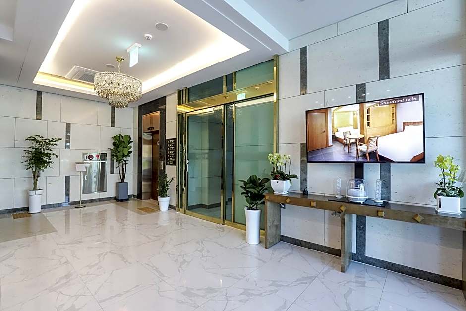 MIR HOTEL