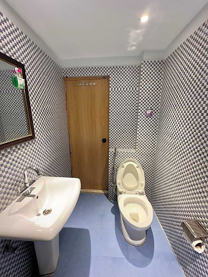 Hotel Himalaya Haridwar @ Har Ki Pauri Road