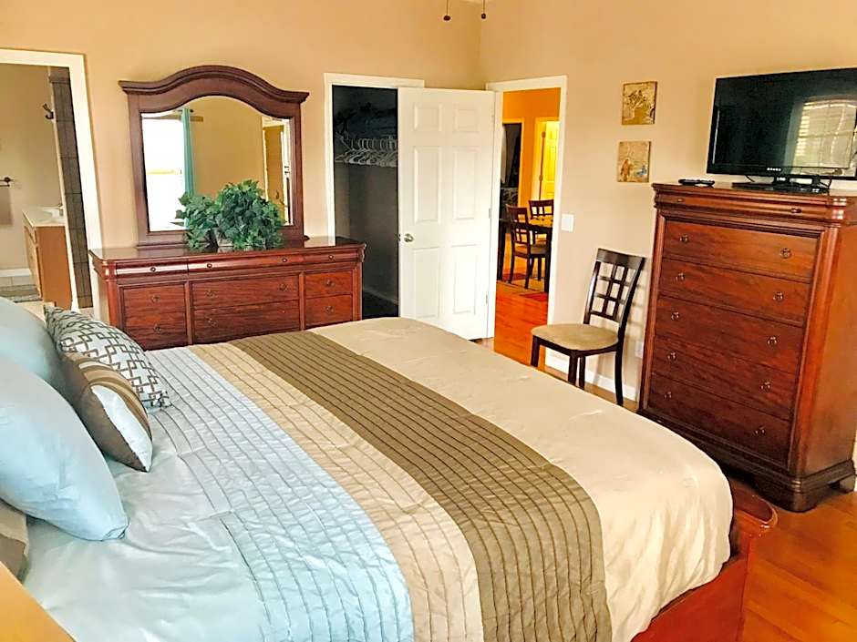 Rockwood Condos on Table Rock Lake With Boat Slips