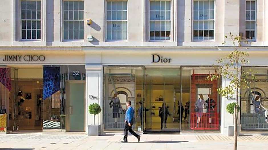 London Knightsbridge Sloane Pavilion Road Chelsea 5 mins walking to hyde Park and Harrods