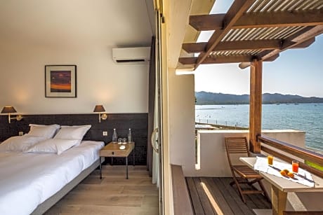 Suite with Balcony and Sea View