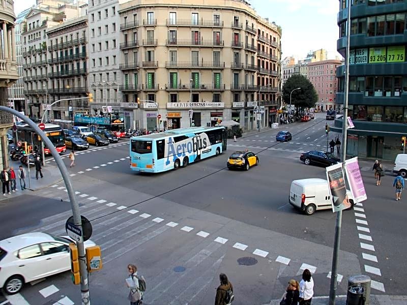 Sleep Green - Certified Eco Youth Hostel Barcelona