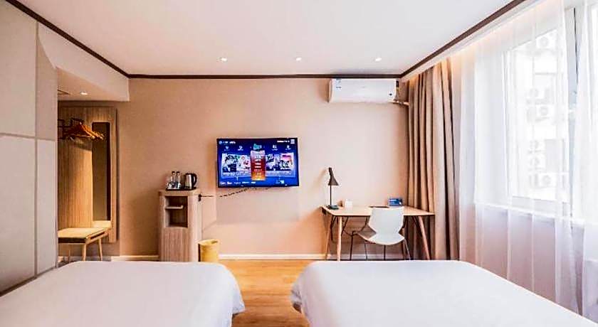 Hanting Hotel Tianjin Tanggu Metro Station Center – Tianjin, GA