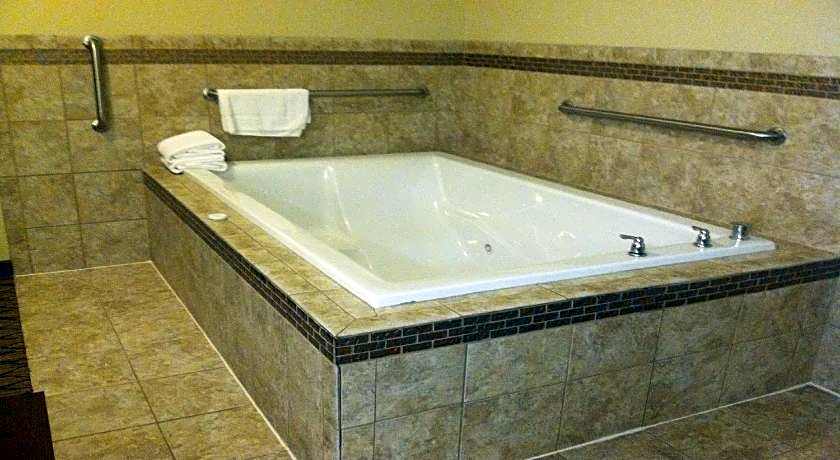 Holiday Inn Express & Suites Belle Vernon By IHG