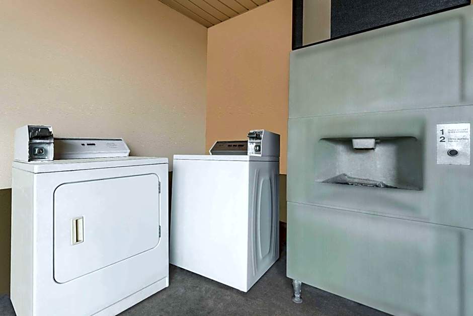 Knights Inn Greenville