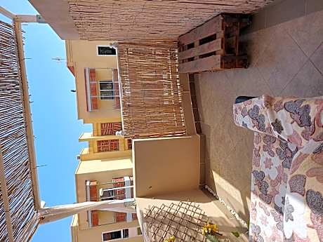 Cheap Studio, wifi free Adeje house