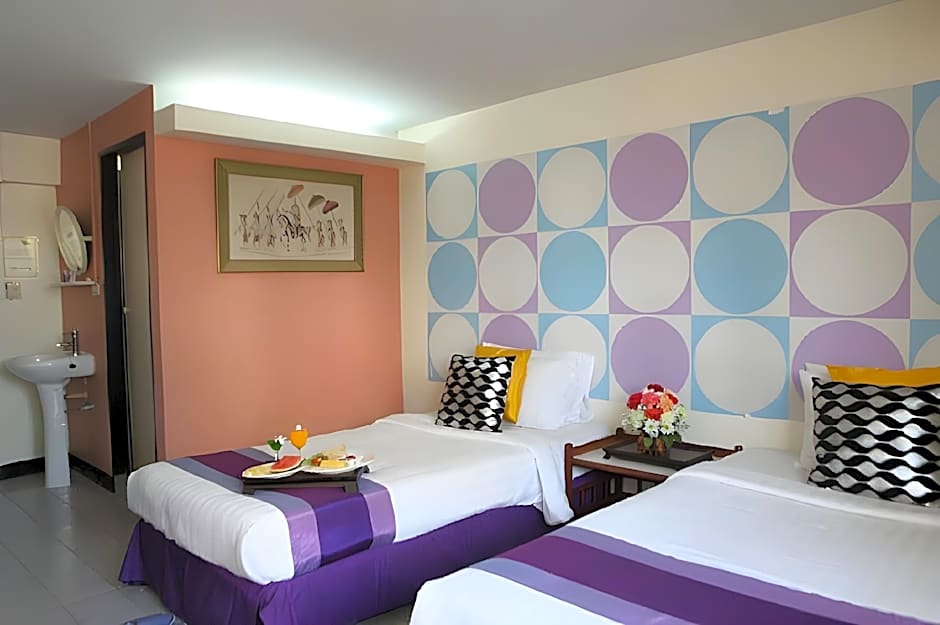 Sawasdee Sukhumvit Inn