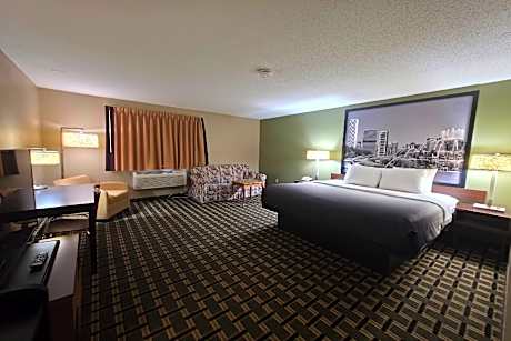 One-Bedroom King Suite - Non-Smoking