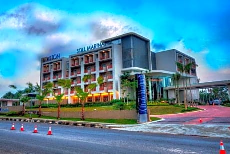 Soll Marina Hotel & Conference Centre Bangka
