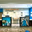 La Quinta Inn & Suites by Wyndham Dallas Grand Prairie South