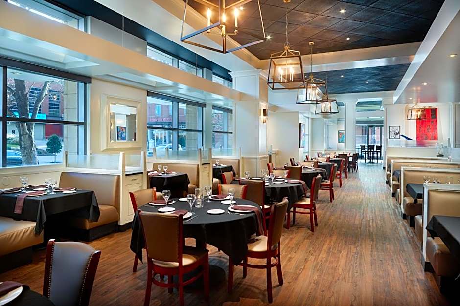 The Westin Memphis Beale Street