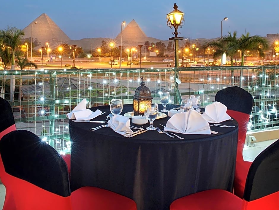 Mercure Cairo Le Sphinx Hotel
