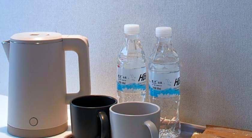 Ole Tai Sam Un Hotel