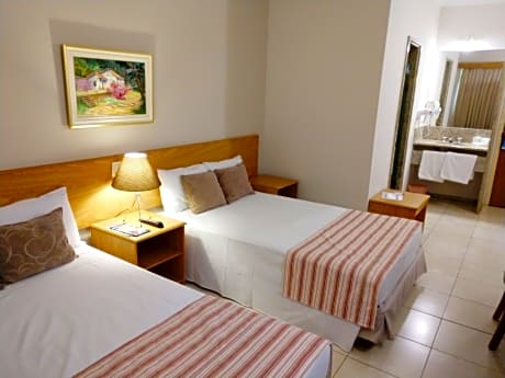 Dan Inn Franca & Convenções