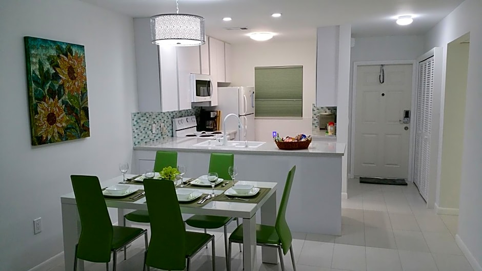 Downtown Hollywood Boutique Hotel
