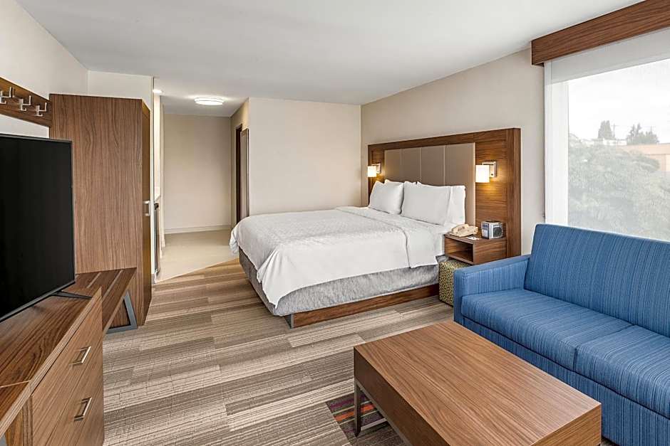 Holiday Inn Express Hotel & Suites Tacoma By IHG