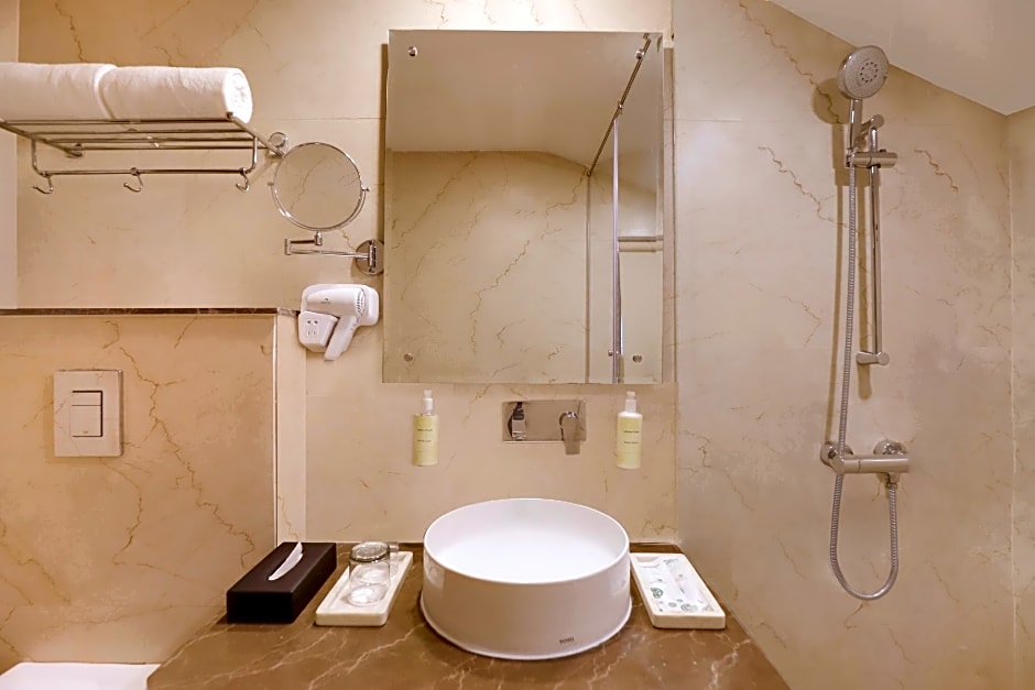 Lemon Tree Hotel Kasauli