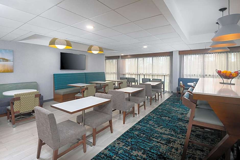 Hampton Inn By Hilton Salisbury