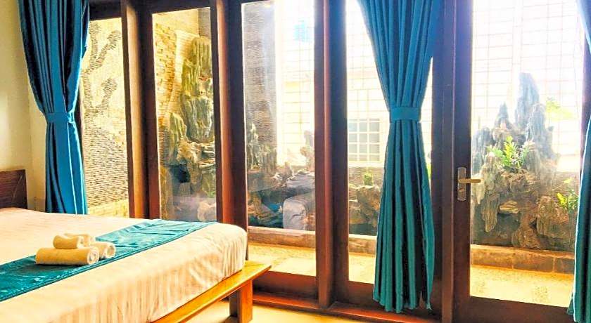 Whale Ocean View Hotel