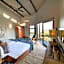 Rhino Ridge Safari Lodge