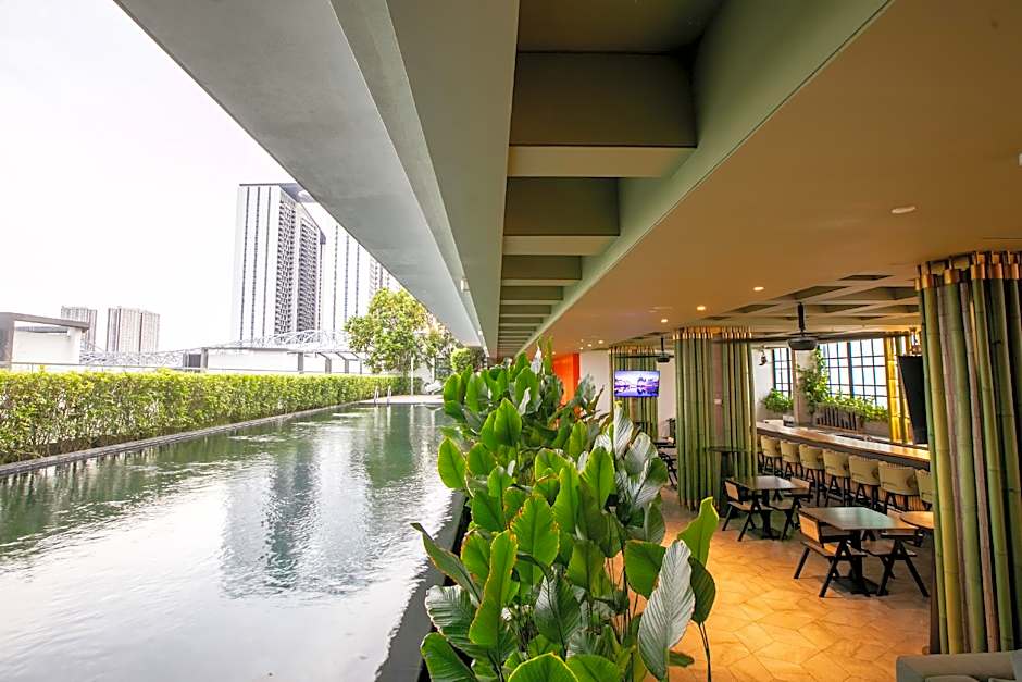 The Upper House Batu Kawan