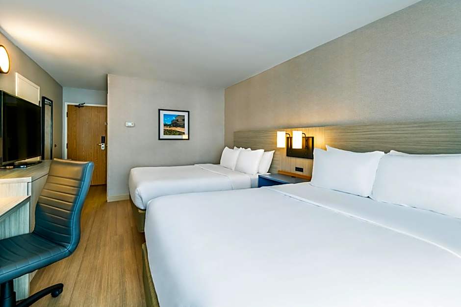 Comfort Inn Ancienne-Lorette - Quebec Airport