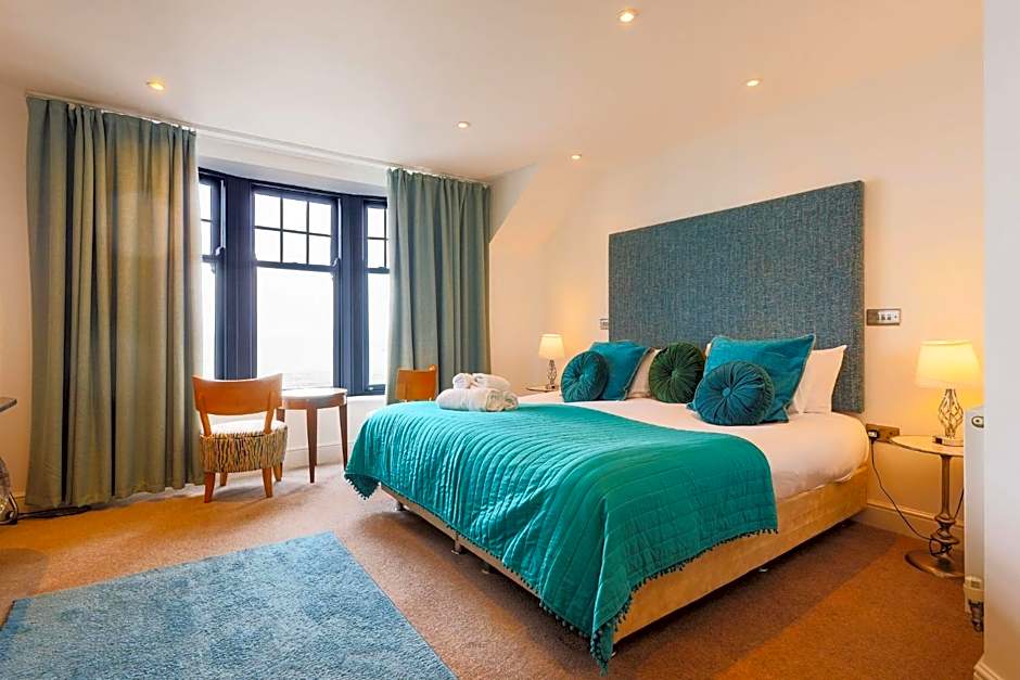 Penarth Blue Escape Studio