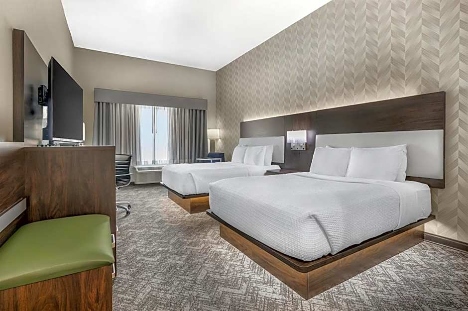 Best Western Plus Parkside Inn & Suites