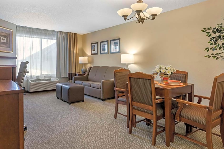 Comfort Suites Grandville
