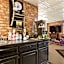 Rodeway Inn Branson, Brick House