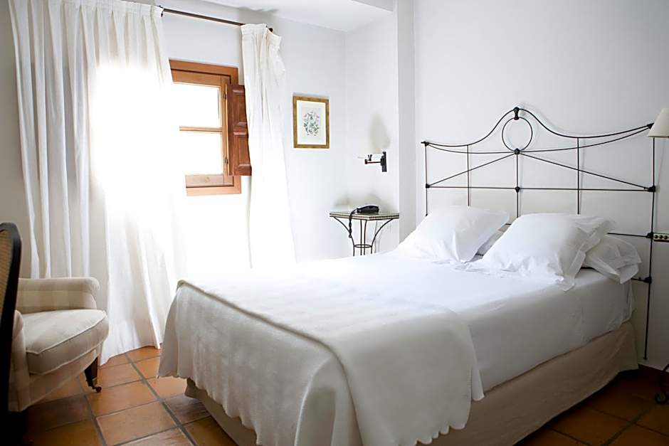 Photo 1 of 25 of Standard 1 Double Bed or 2 Beds