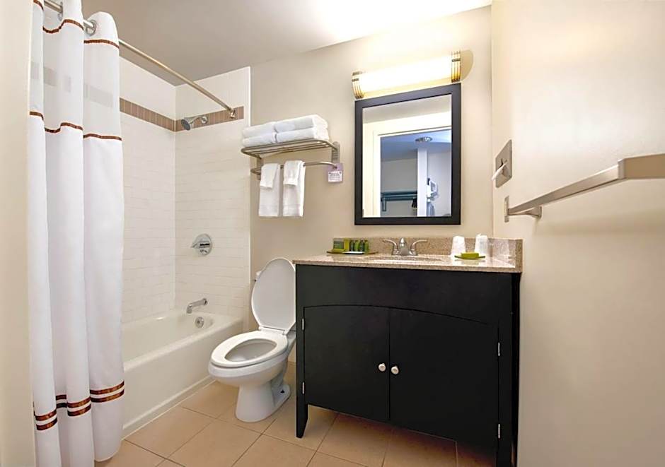 Kellogg Conference Hotel