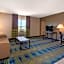 Super 8 by Wyndham Cromwell/Middletown