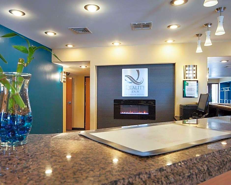 Quality Inn Airport East