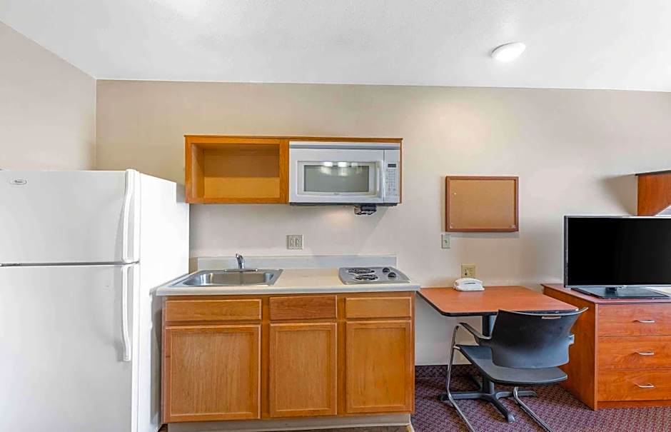 Extended Stay America Select Suites - Loveland